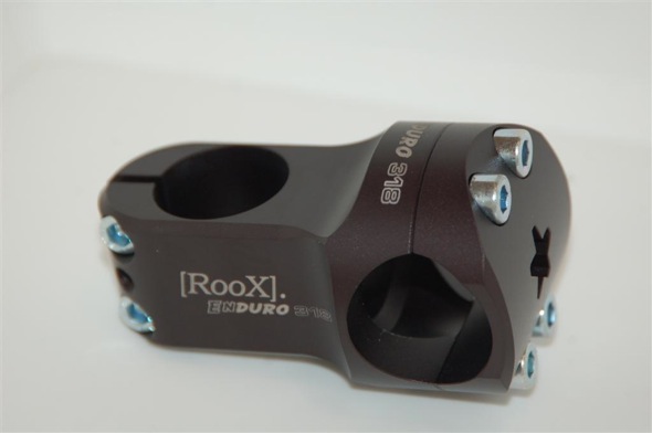 roox-enduro-318-stem-blk-large